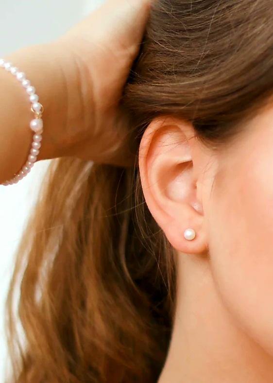 Selene Small Pearl Studs - The Mystic River