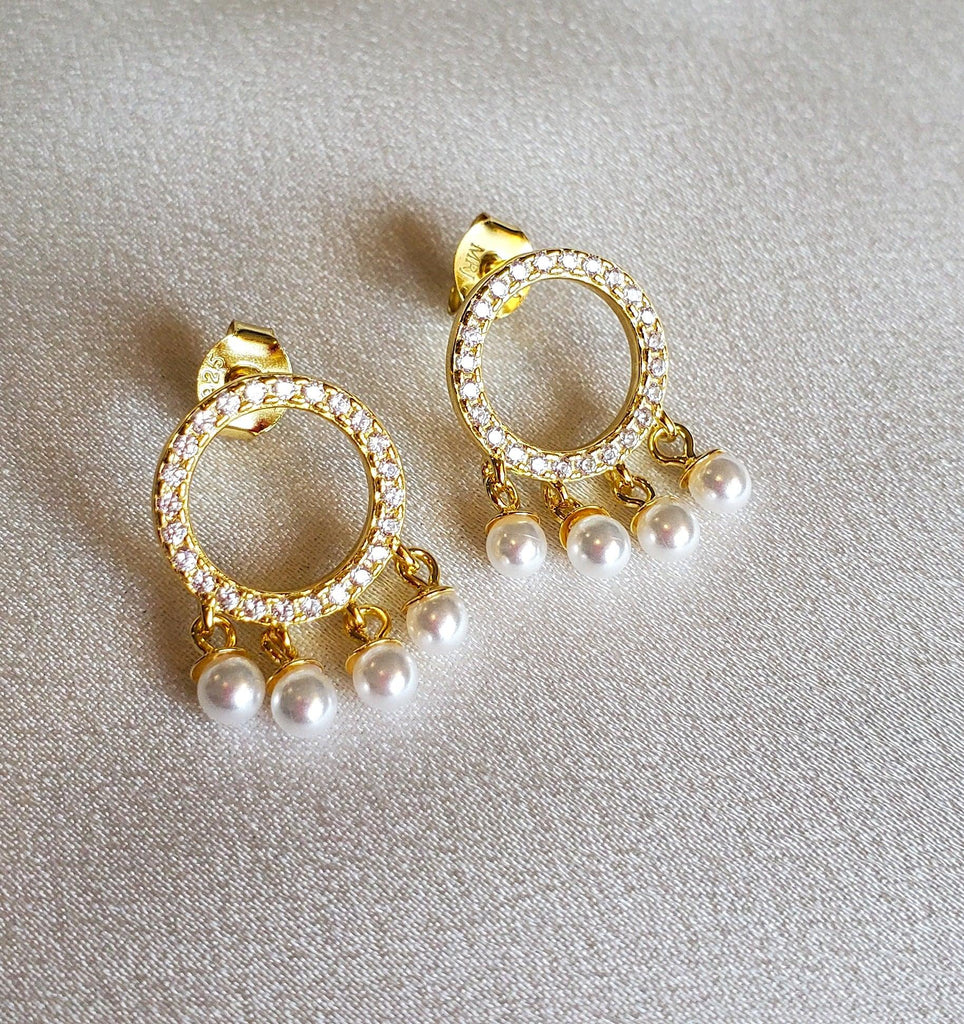 Eos Pearl Droplet Earrings - The Mystic River